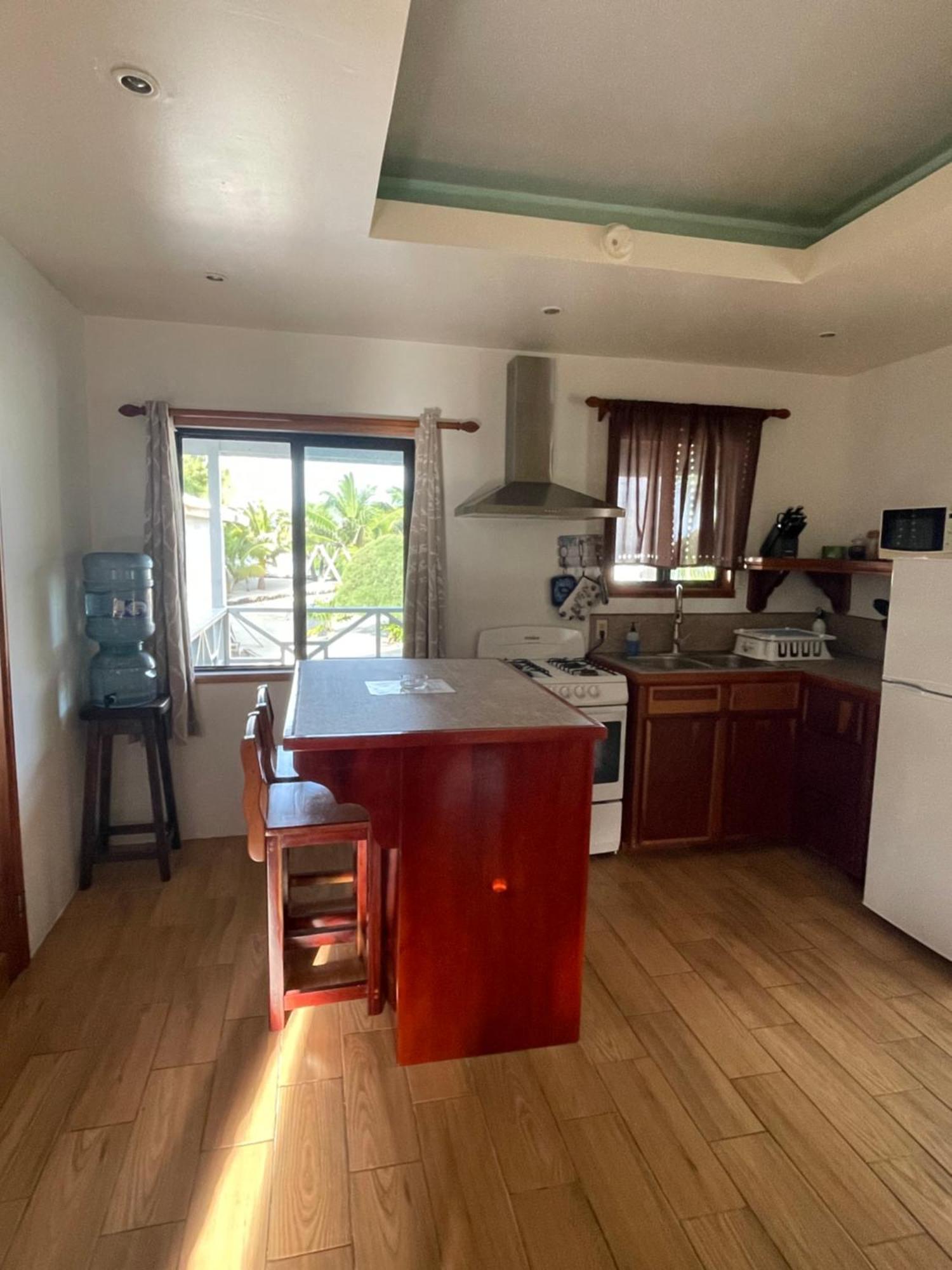 קיי קולקר Hidden Treasure Vacation Home Blue Bay Cottage מראה חיצוני תמונה